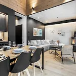 Daire Ski-in & Out Luxe By Hilla