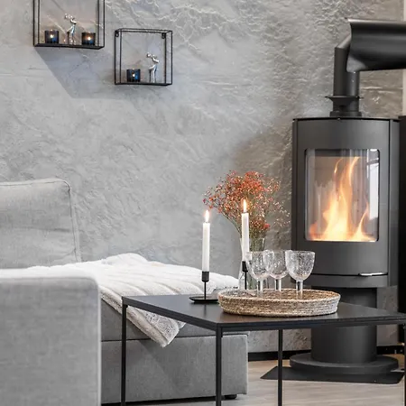 Ski-in & Out Luxe By Hilla