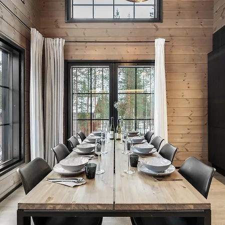 Ski-in & Out Luxe By Hilla Apartamento Levi