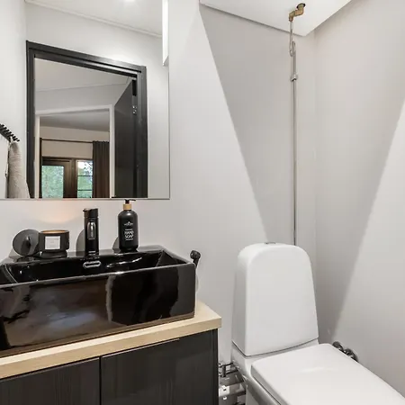 Ski-in & Out Luxe By Hilla Apartamento *