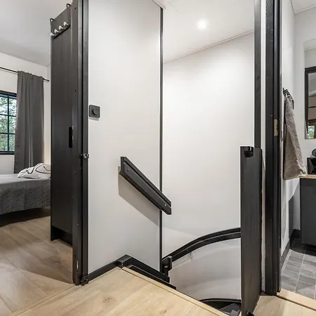 Ski-in & Out Luxe By Hilla Levi